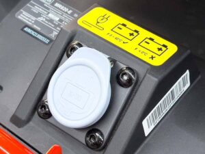 Erős 48 V-os villanymotor 1000 kW teljesítménnyel.